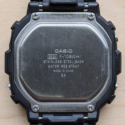 Casio F-108WH Black PXL_20220607_170153839.jpg